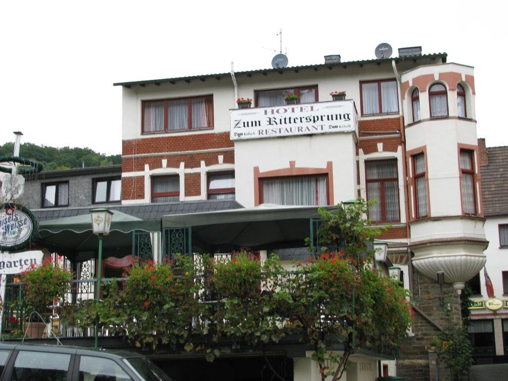 Hotel zum Rittersprung Altenahr Exterior foto